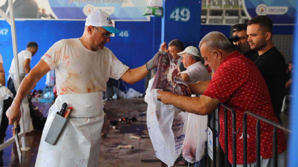 Büyükşehir Belediyesi Kurban Bayramı’na tüm birimleriyle hazır