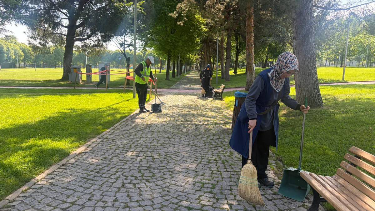 Bursa’da yeşil alanlar bayrama ve yaza hazır