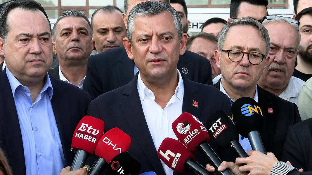Özgür Özel: Yeni bir parti kurmayacağız! Kılıçdaroğlu hangi delegeyle istiyorsa seçime hazırım