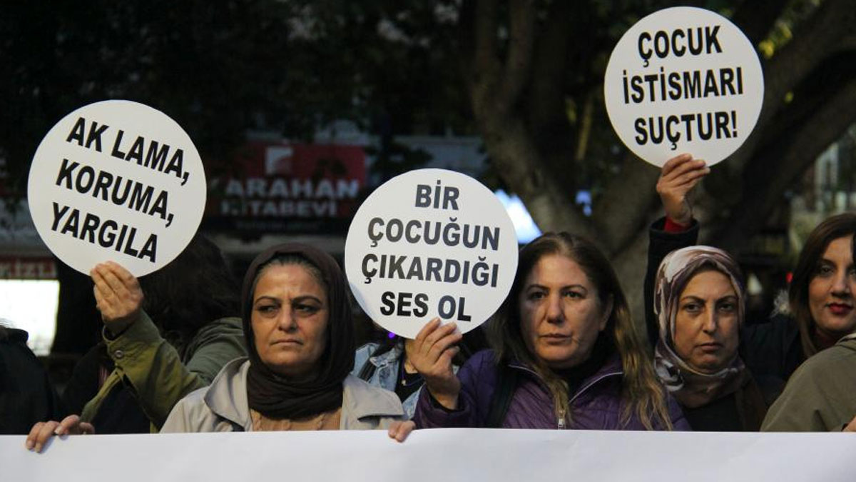 Öğrencilerine istismar suçlamasıyla yargılanıyordu: 38 yıl alan öğretmene istinafta tahliye