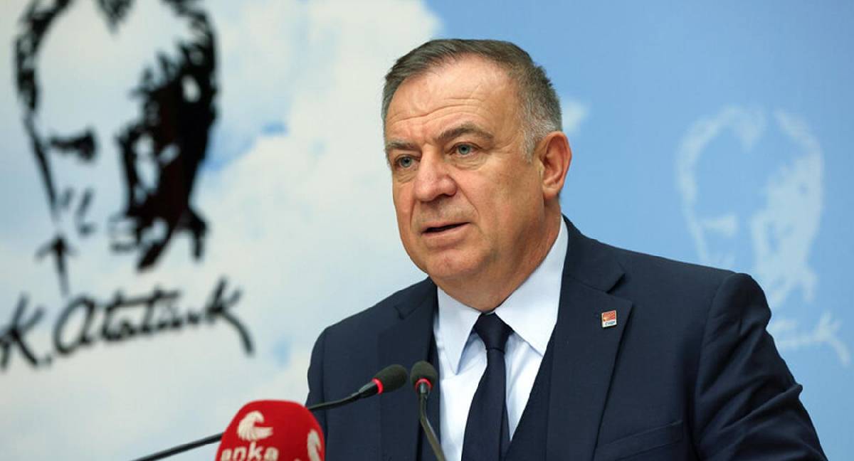 Gökan Zeybek: Saray, butlan yoluyla CHP’yi yanına çekmeye çalışıyor