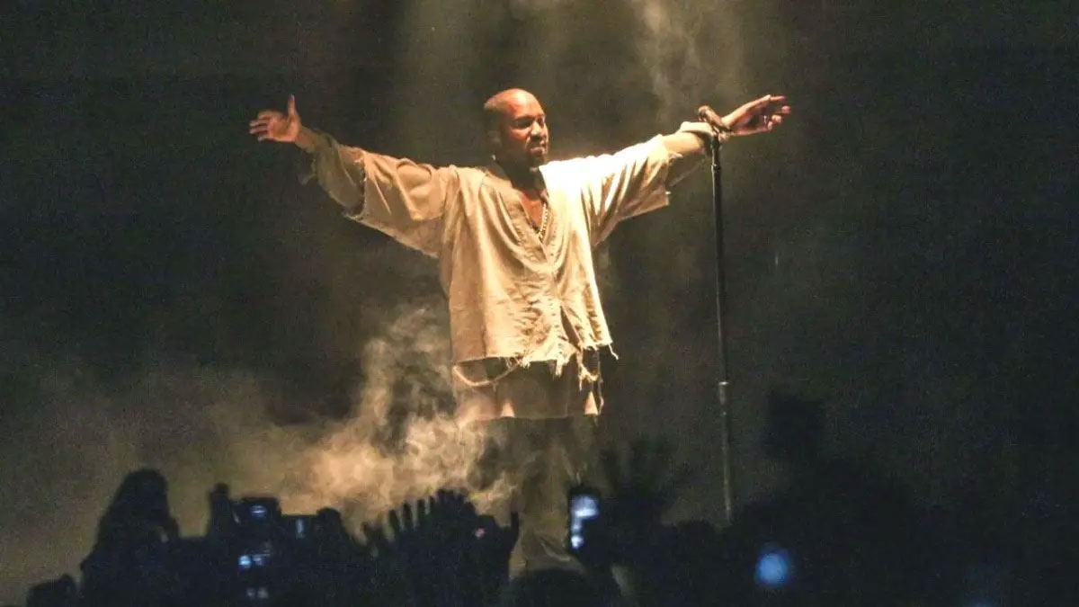 Kanye West İstanbul'u sallamaya hazırlanıyor: 120 bin kişilik tarihi rekora sayılı bilet kaldı