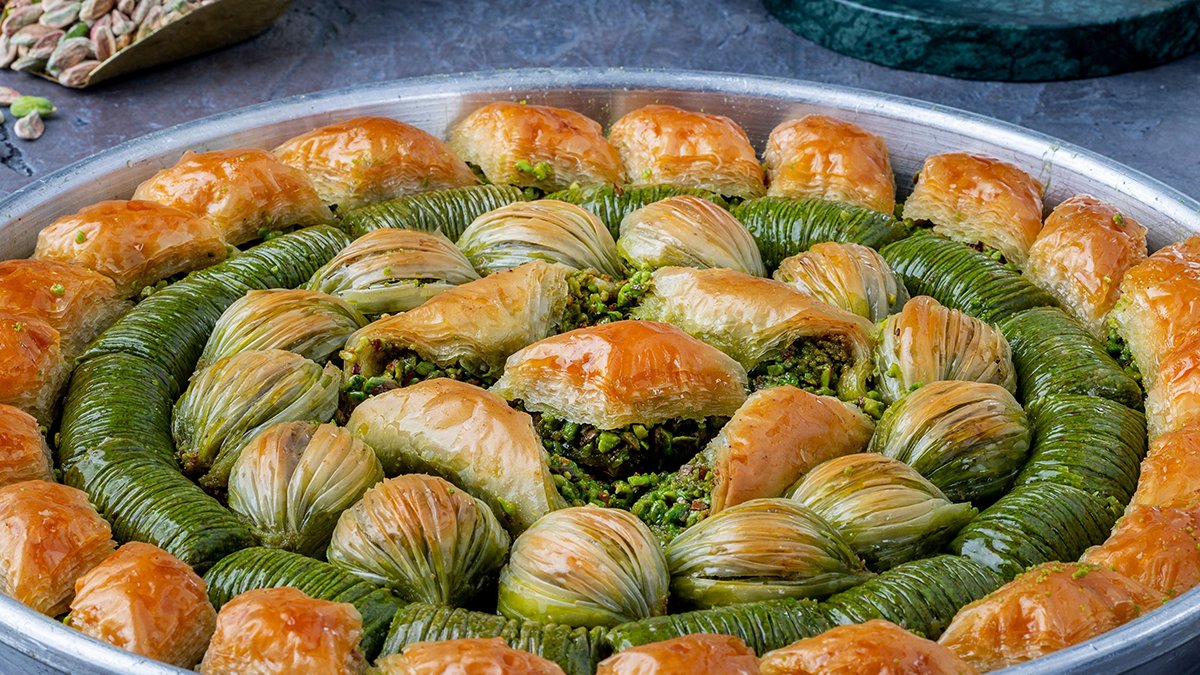 Hürmüz’deki jeopolitik kriz baklava dilimine yansıdı: Fıstığa zam yolda