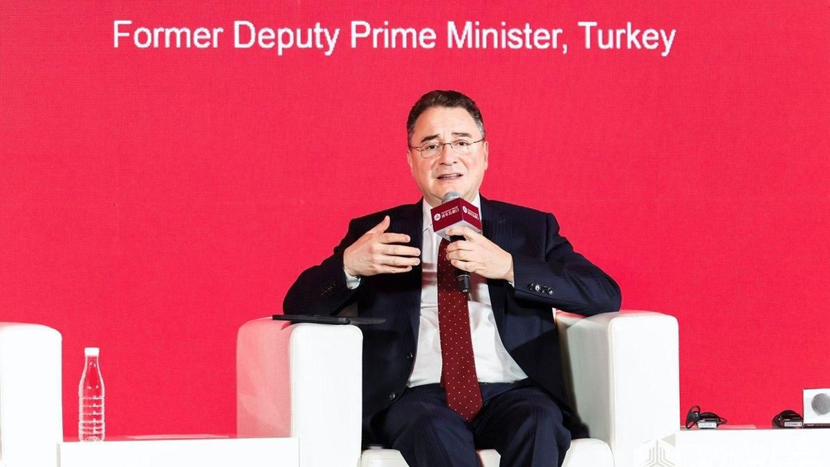 Babacan’dan Çin’de yeni finansal sistem çağrısı: Para silah olarak kullanılmamalı