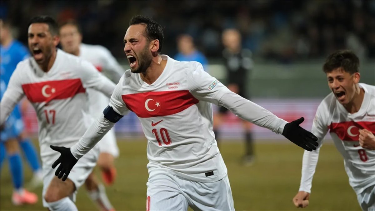 Türkiye - Kuzey Makedonya maçı sürpriz ilk 11: Hakan Çalhanoğlu bu akşam oynayacak mı?