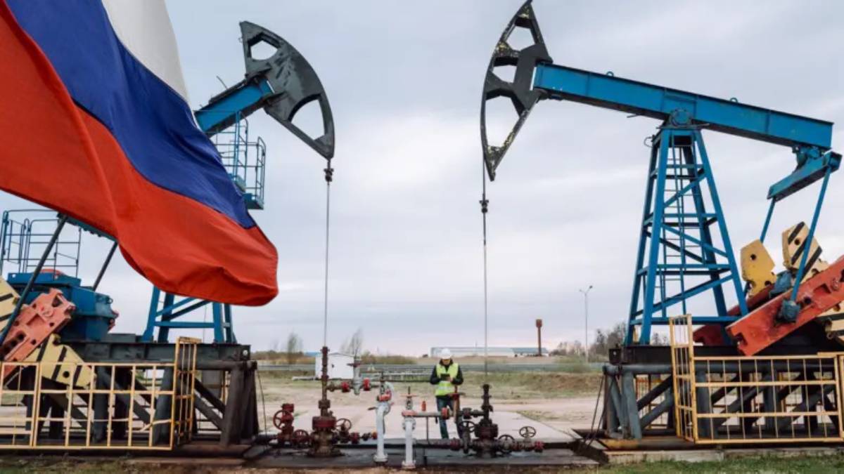 Petrol zengini Rusya'da tedarik krizi: Benzinde karneyle satış dönemi