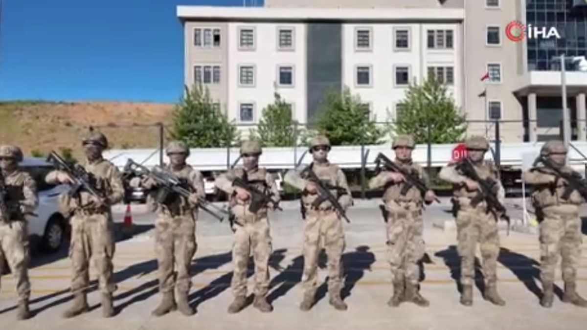 21 ilde IŞİD operasyonu:70 kişi gözaltına alındı