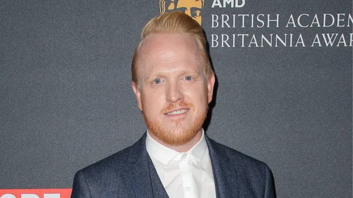 Oyuncu Owain Rhys Davies 44 yaşında hayatını kaybetti