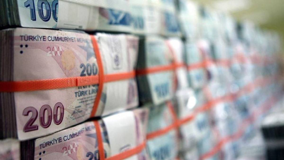 Van’daki hesap hareketine inceleme: Banka hesabında 21,8 milyar dolar gördü