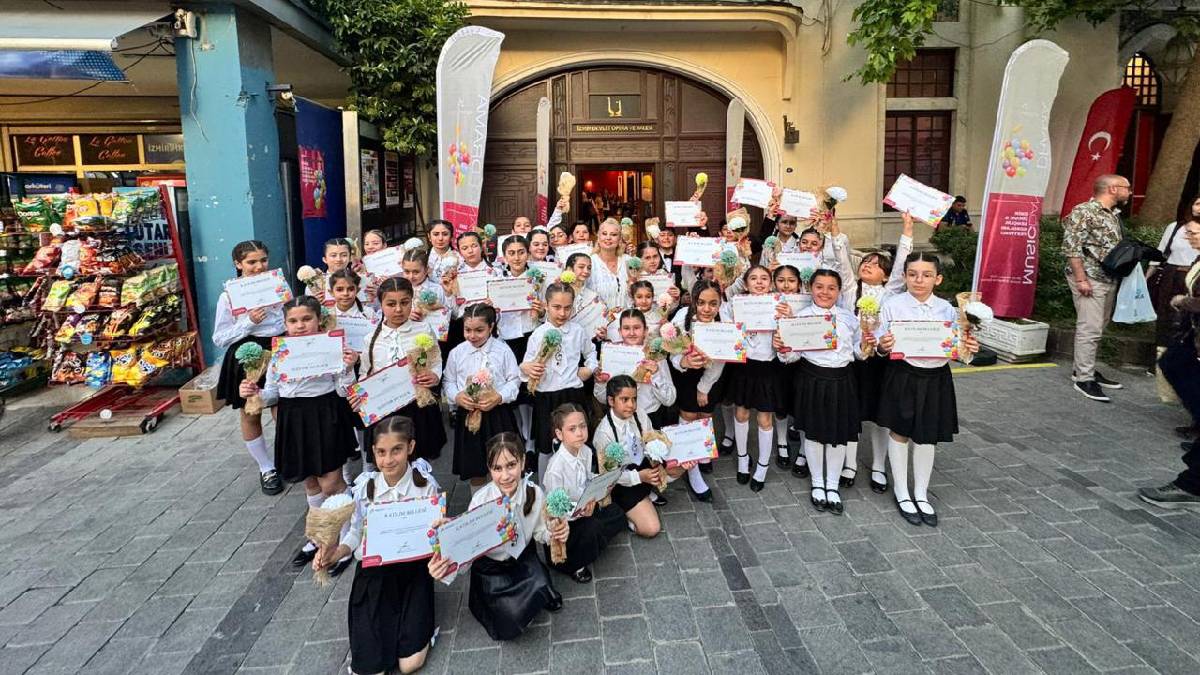 Büyükşehir’in koroları ulusal ve uluslararası festivallerden ödüllerle döndü