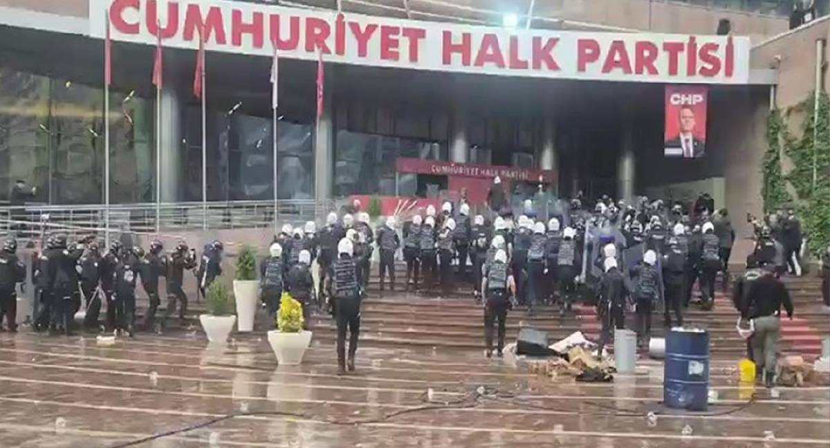 Yaşamaktan duyduğumuz yorgunluk ve siyasete dair