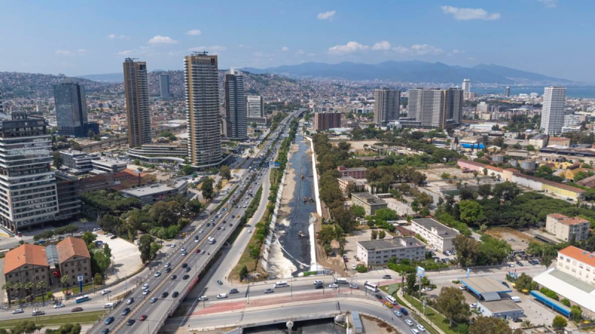 Dere yataklarında temizlik mesaisi kesintisiz sürüyor