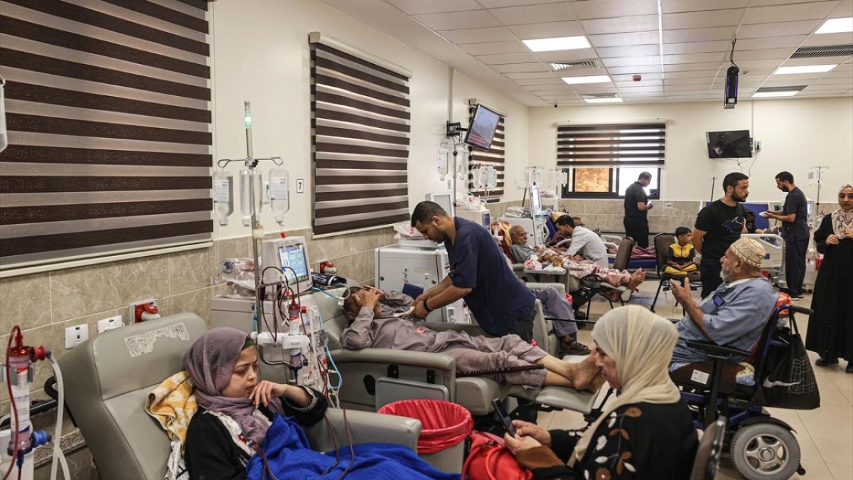 Filistin Sağlık Bakanlığı: İsrail’in vergi gelirlerini alıkoyması ilaç krizini derinleştirdi