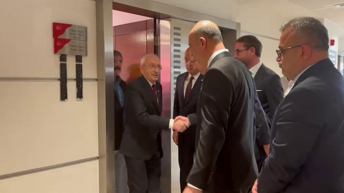 Kılıçdaroğlu'nun YDK'sının ilk kararı: Özel dönemindeki tüm ihraçlar iptal edildi