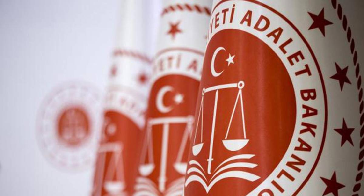 Adalet Bakanlığı 900 icra kâtibi alacak: Başvuru şartları ve tarihleri belli oldu