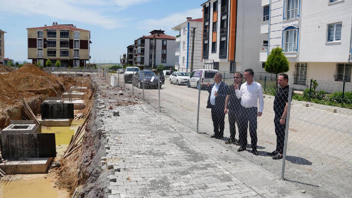 Başkan Sarıkurt sahada: “Çorlumuzun her mahallesine değer katıyoruz”