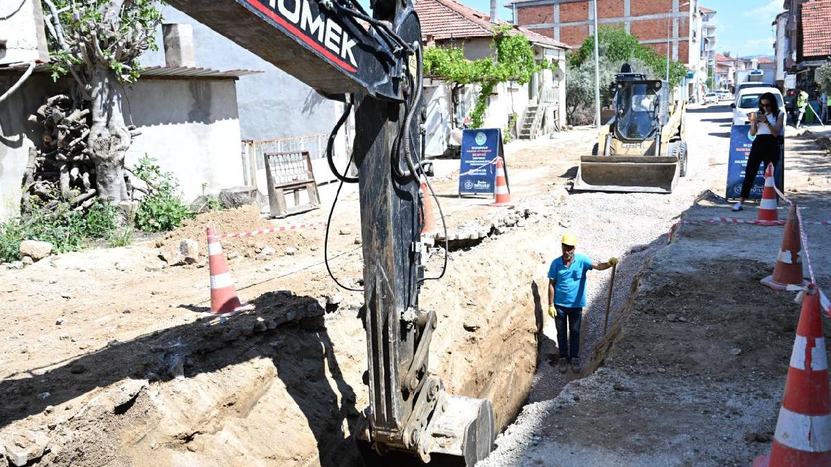 Köprübaşı’nda yıllardır beklenen altyapı yenilemesi başladı