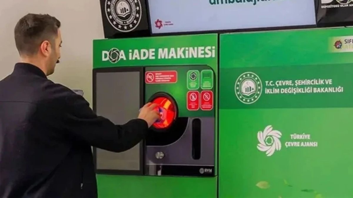 Evdeki boş şişeleri çöpe atmayın: 1 Temmuz'da her biri para edecek: Şişe başına 1 TL iade dönemi