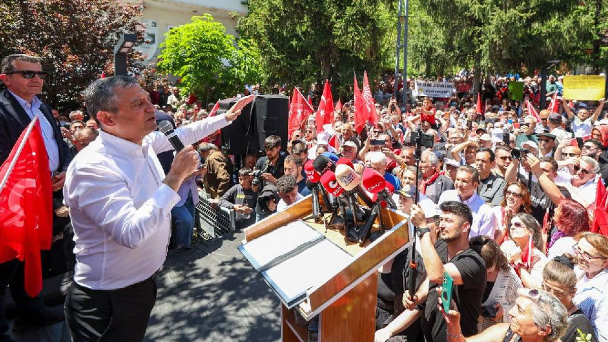 Özel kritik seçim öncesi Tekke’de konuştu: Bana bina lazım değil, sizinle birlikte seçim kazanmak lazım