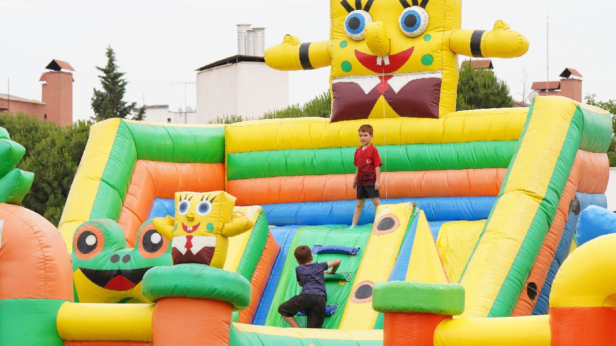 Gaziemirli çocuklar çevre sorunlarını eğlenerek öğrendi