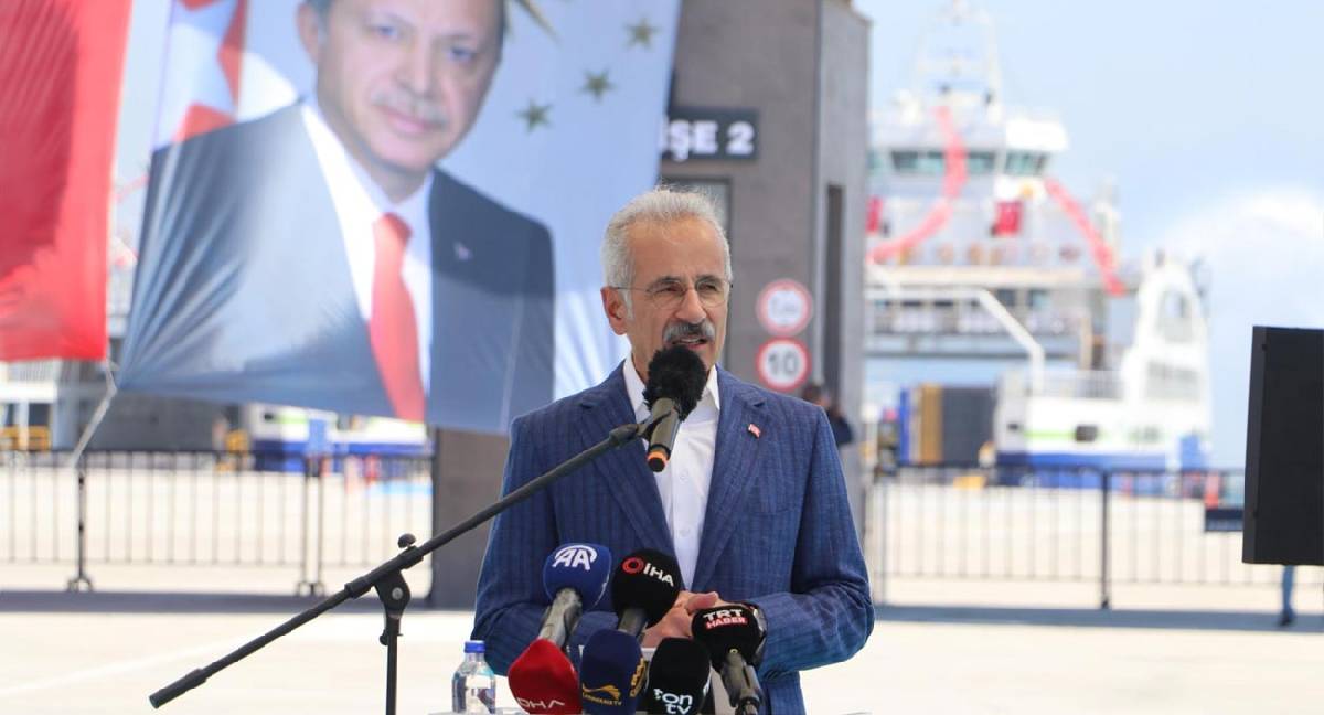 Bakan Uraloğlu açıkladı: İstanbul-Çanakkale arası 2 saate düşecek