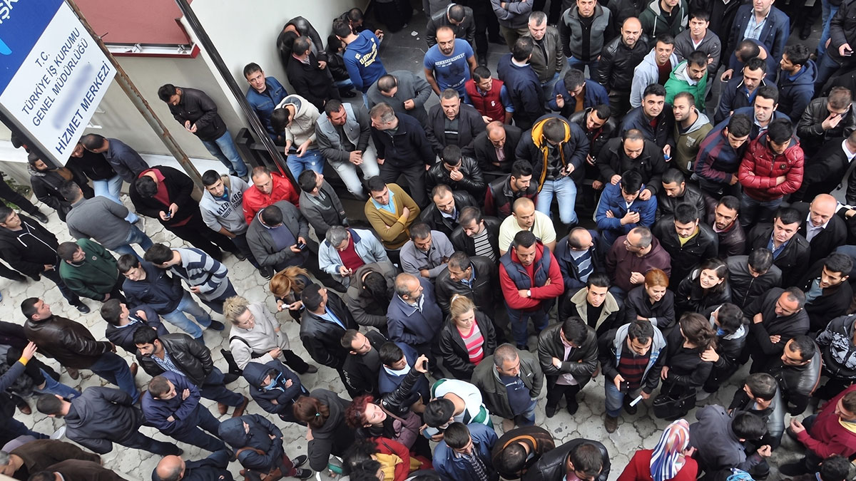 İstihdam piyasasında deprem: Geniş tanımlı işsizlik eski rekorunu tekrarladı