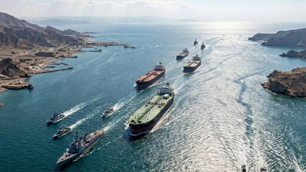 Küresel ticarete savaş darbesi: Hürmüz Boğazı'nda 100 günün bilançosu açıklandı