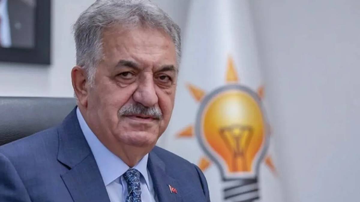 AK Parti Genel Başkan Yardımcısı Yazıcı açıkladı:  Yeni anayasa için son karar referandum olacak
