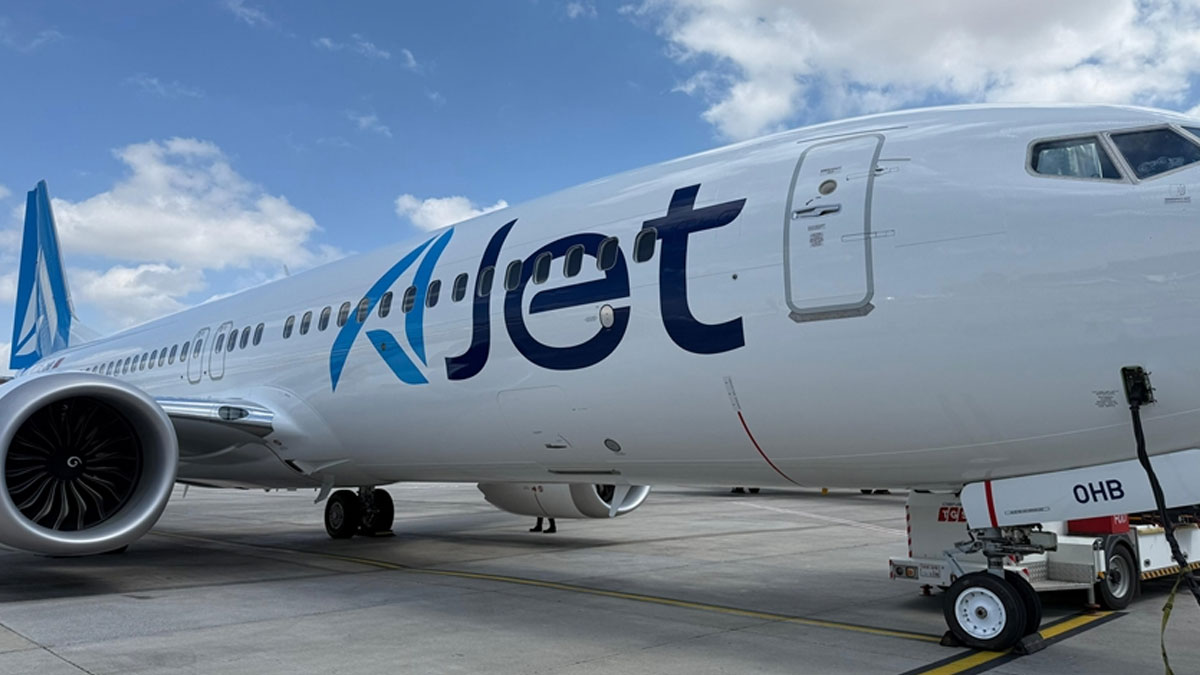 AJet ve Pegasus seferlerini iptal etti