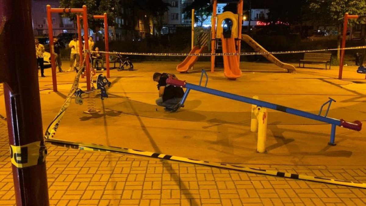 İnegöl'de çocuk parkında pompalı saldırı: 10 yaralı
