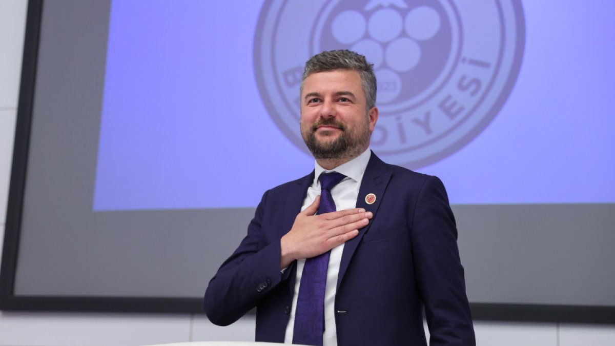 İçişleri Bakanlığı duyurdu: Buca Belediye Başkanı Görkem Duman görevden uzaklaştırıldı