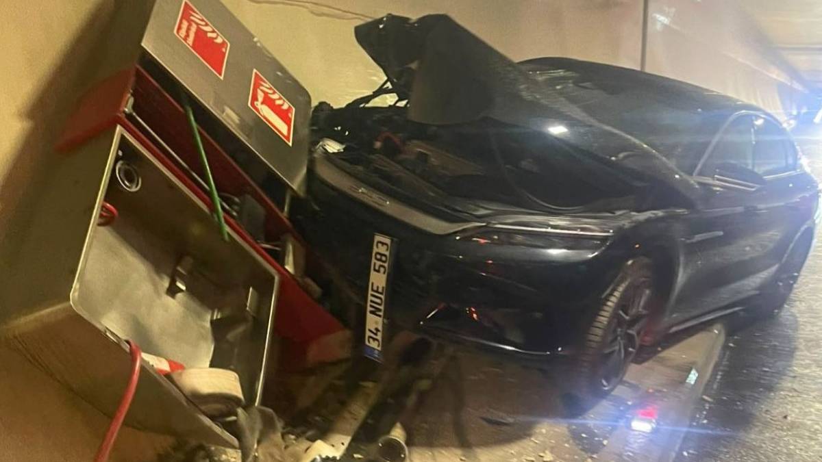 Avrasya Tüneli’nde kaza: Tünele akan deniz suyu iddiasına yalanlama