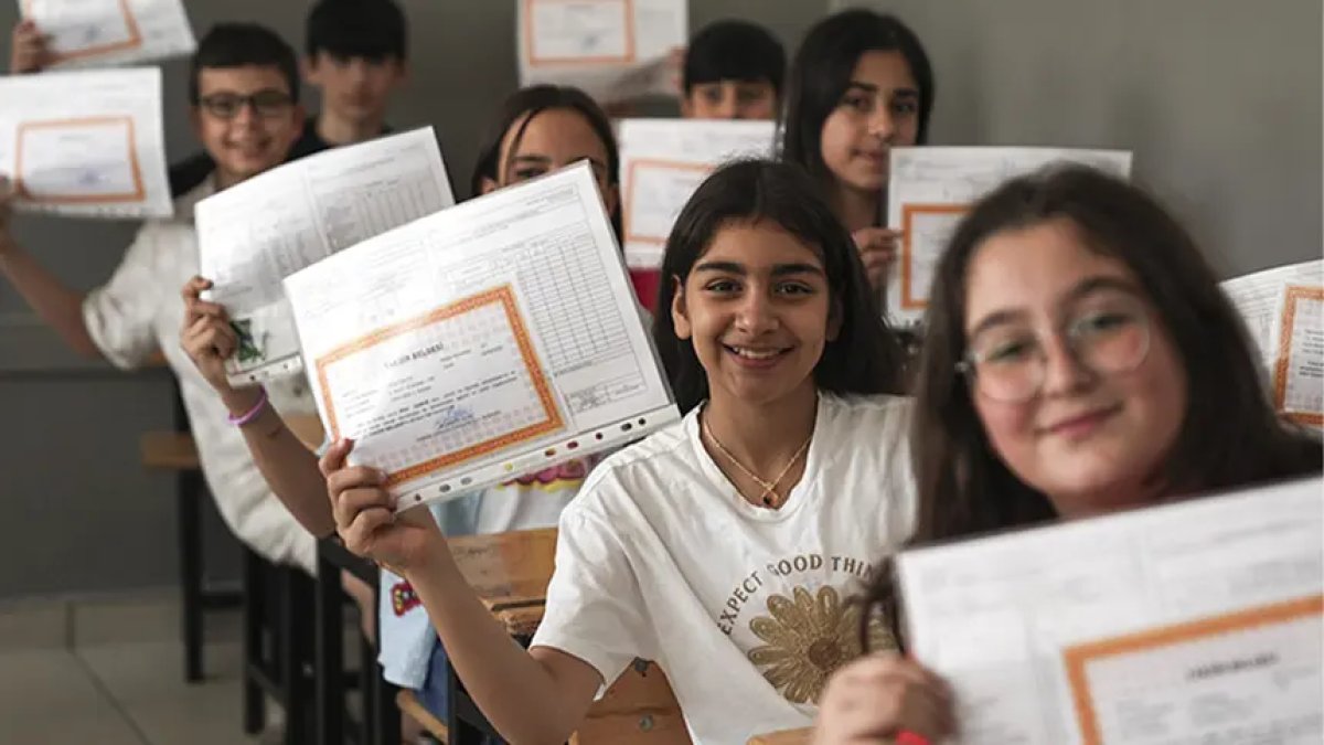 Karneler ne zaman verilecek? 12 Haziran ve yaz tatili başlıyor mu?