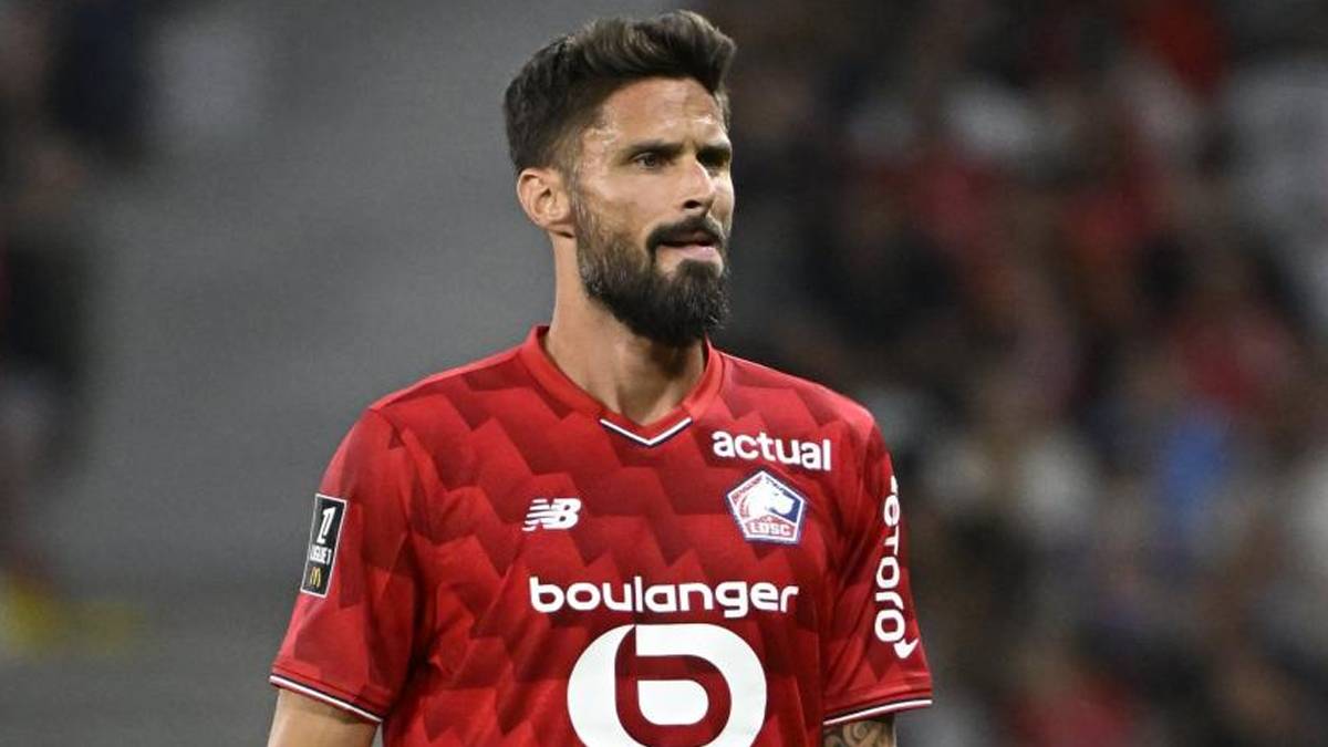 Lille Olivier Giroud ile sözleşme yeniledi