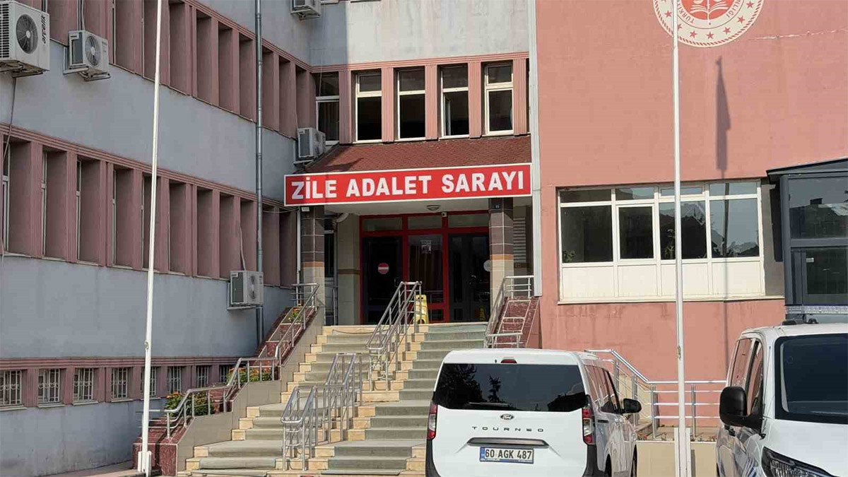 Cesedi 10 gün sonra evinde bulundu: Genç kadının şüpheli ölümüyle ilgili annesi ve kardeşleri tutuklandı