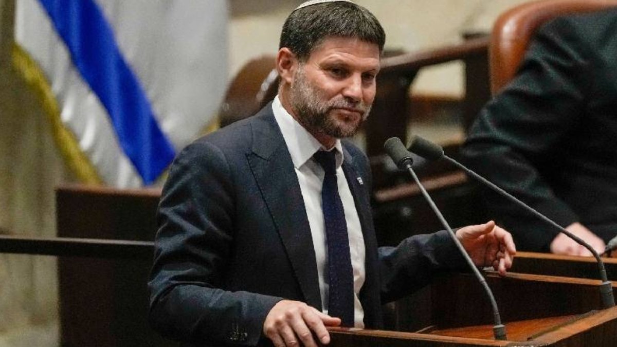 Fransa’dan İsrailli Bakan Smotrich’e giriş yasağı