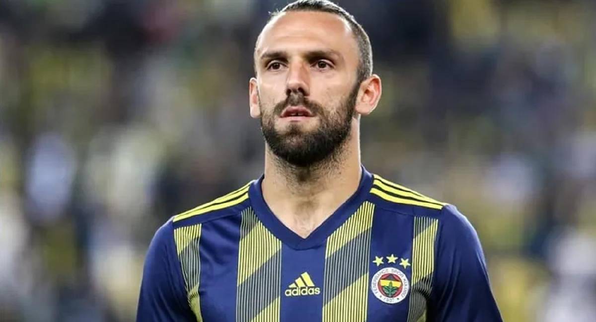 Fenerbahçe Vedat Muriqi ile 3 yıllık anlaştı