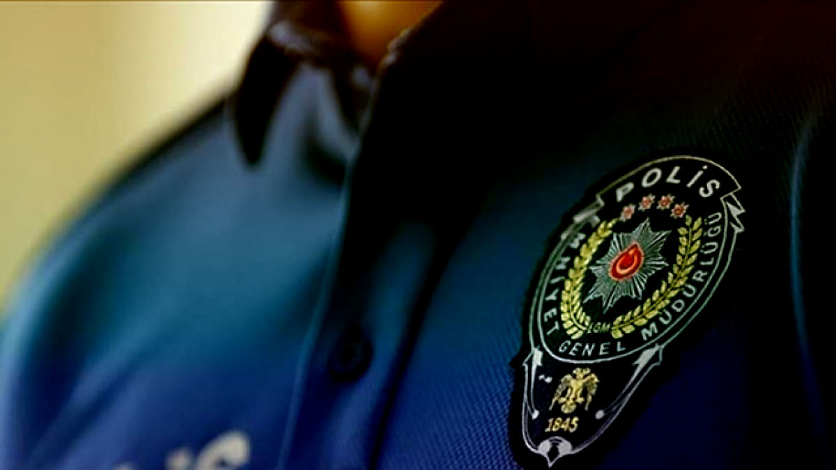Bir polis memuru daha hayatına son verdi: "Artık tamamen her şeyimi tüketmiş bulunmaktayım"