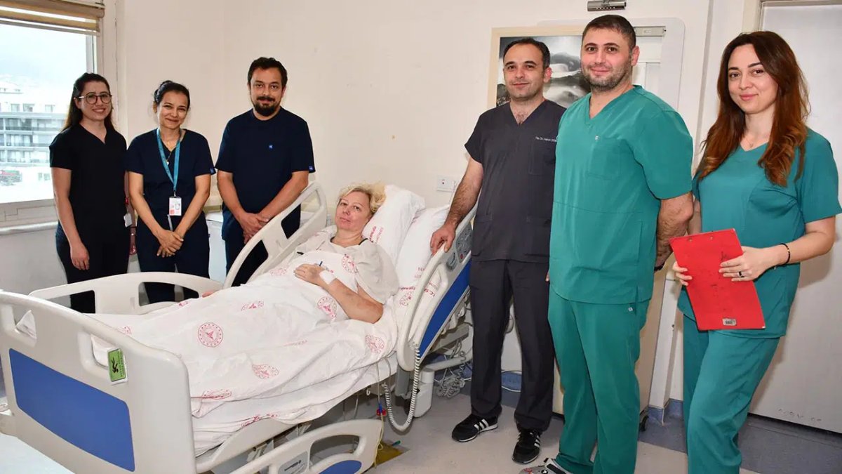 Ameliyattan sonra tam 20 kilogram verdi: Karnından 12 kiloluk dev kitle çıkarıldı