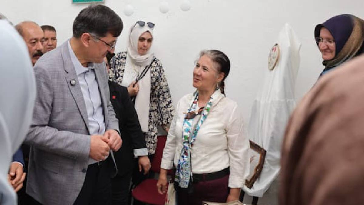 El sanatları kursiyerlerinin el emeği eserleri büyük beğeni topladı