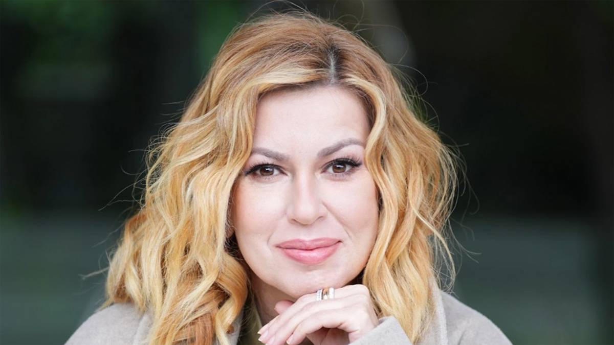 Sette yaşadığı o an hayatını değiştirdi! Ünlü oyuncu İpek Tuzcuoğlu'ndan yıllar sonra gelen itiraf