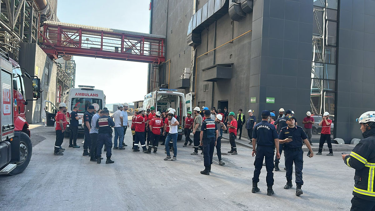 Çelik fabrikasında patlama: 3 işçi yaralandı