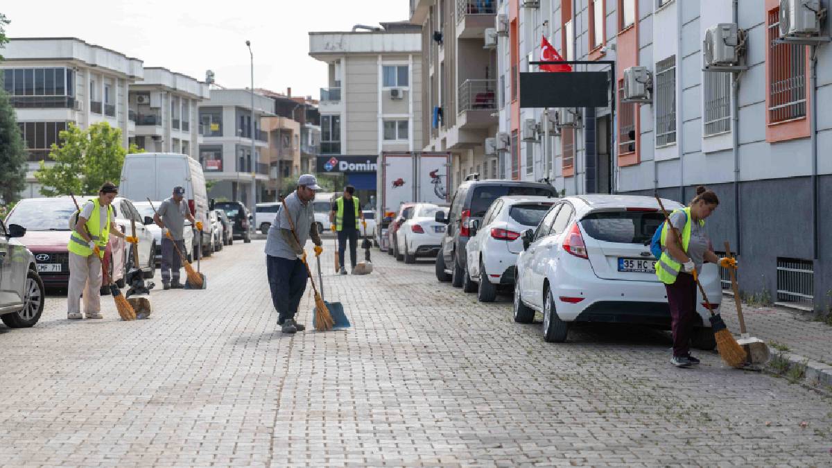 Bornova’da temizlik seferberliği