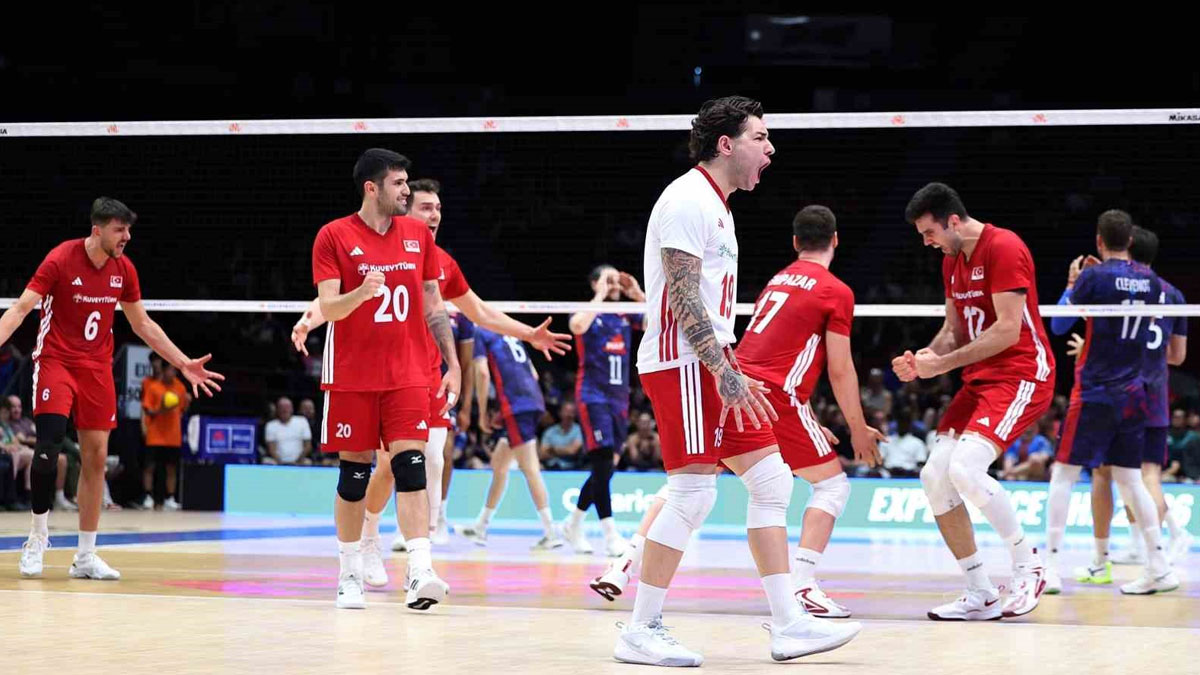 A Milli Erkek Voleybol Takımı, Fransa’yı mağlup etti
