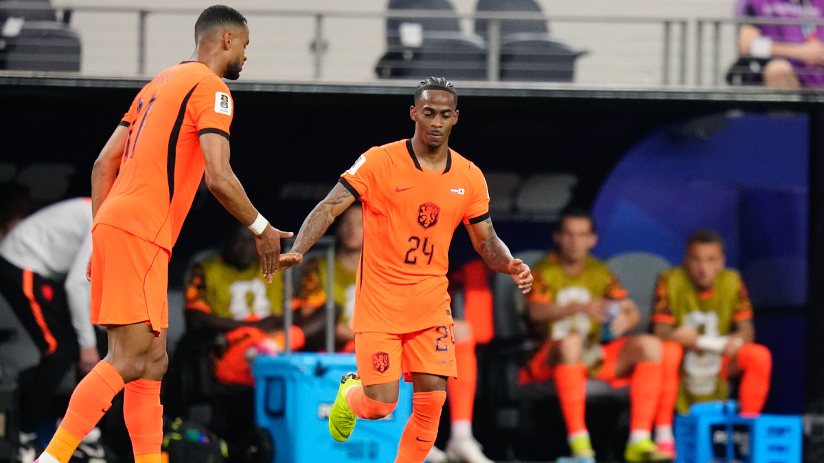 Japonya son dakikada döndü: Hollanda ile 2-2 berabere kaldı