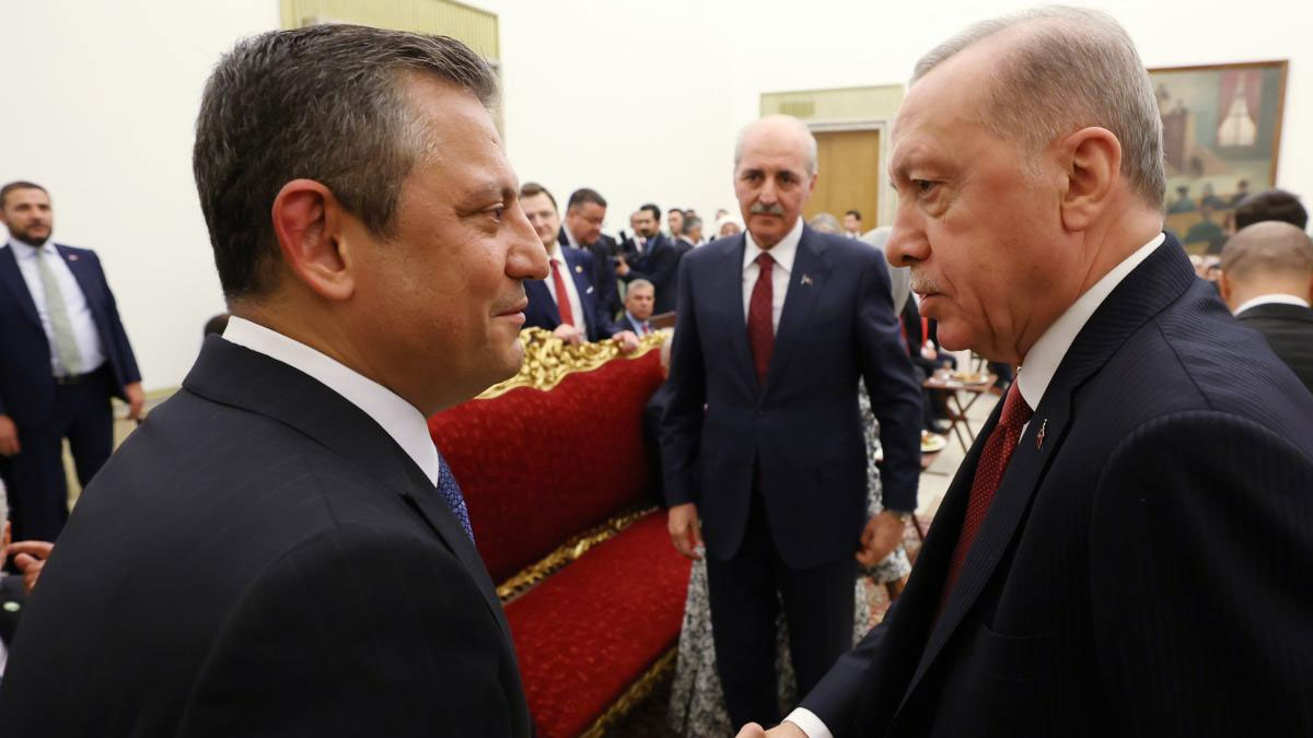 Ank-Ar’ın son anketi açıklandı: Özel ile Erdoğan yarışında fark 3,7 puan