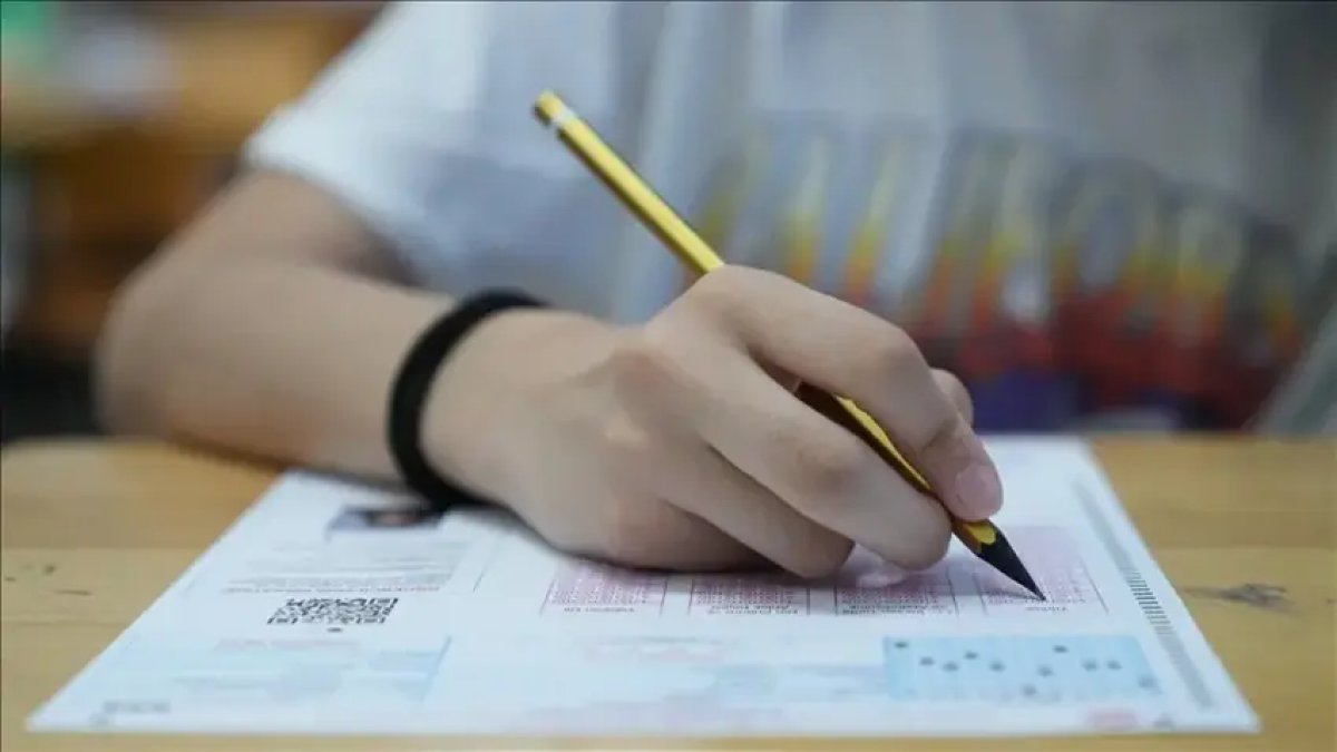 Milyonlarca adayı paniğe sürükleyen iddia: YKS 2026 ertelenecek mi, tarihi değişti mi?