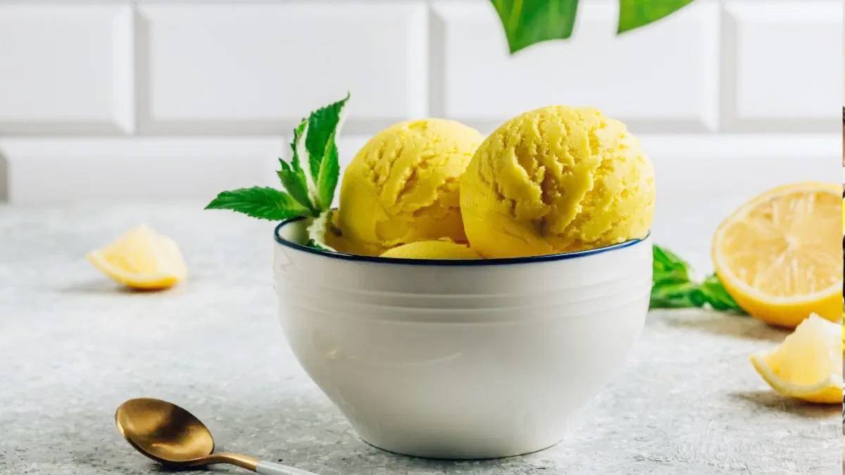 Evde buzlanmayan limonlu dondurma nasıl yapılır? İşte tam kıvamında ipeksi tarifin sırrı