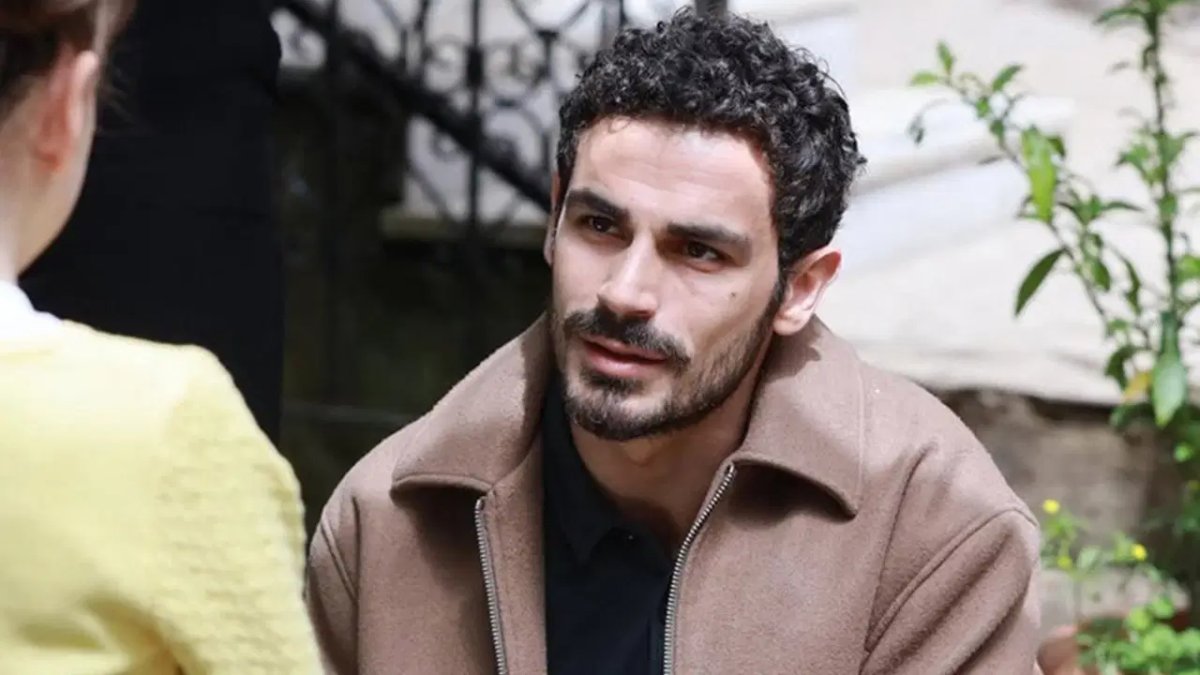 Oyuncu Erdem Kaynarca gözaltına alındı