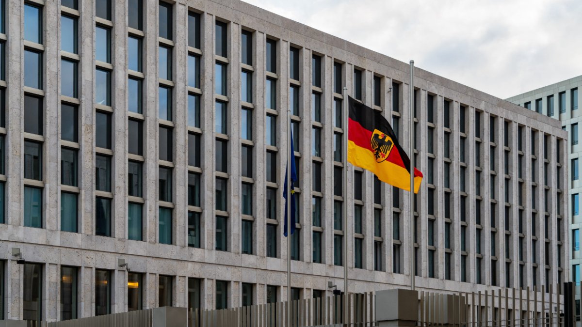 Alman istihbarat raporu: MİT, Berlin'deki en aktif yabancı servislerden biri